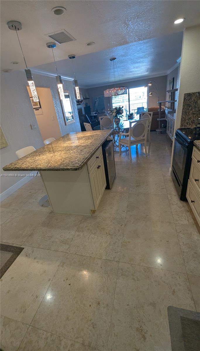 PARK LAYNE TOWERS CONDO - Residential