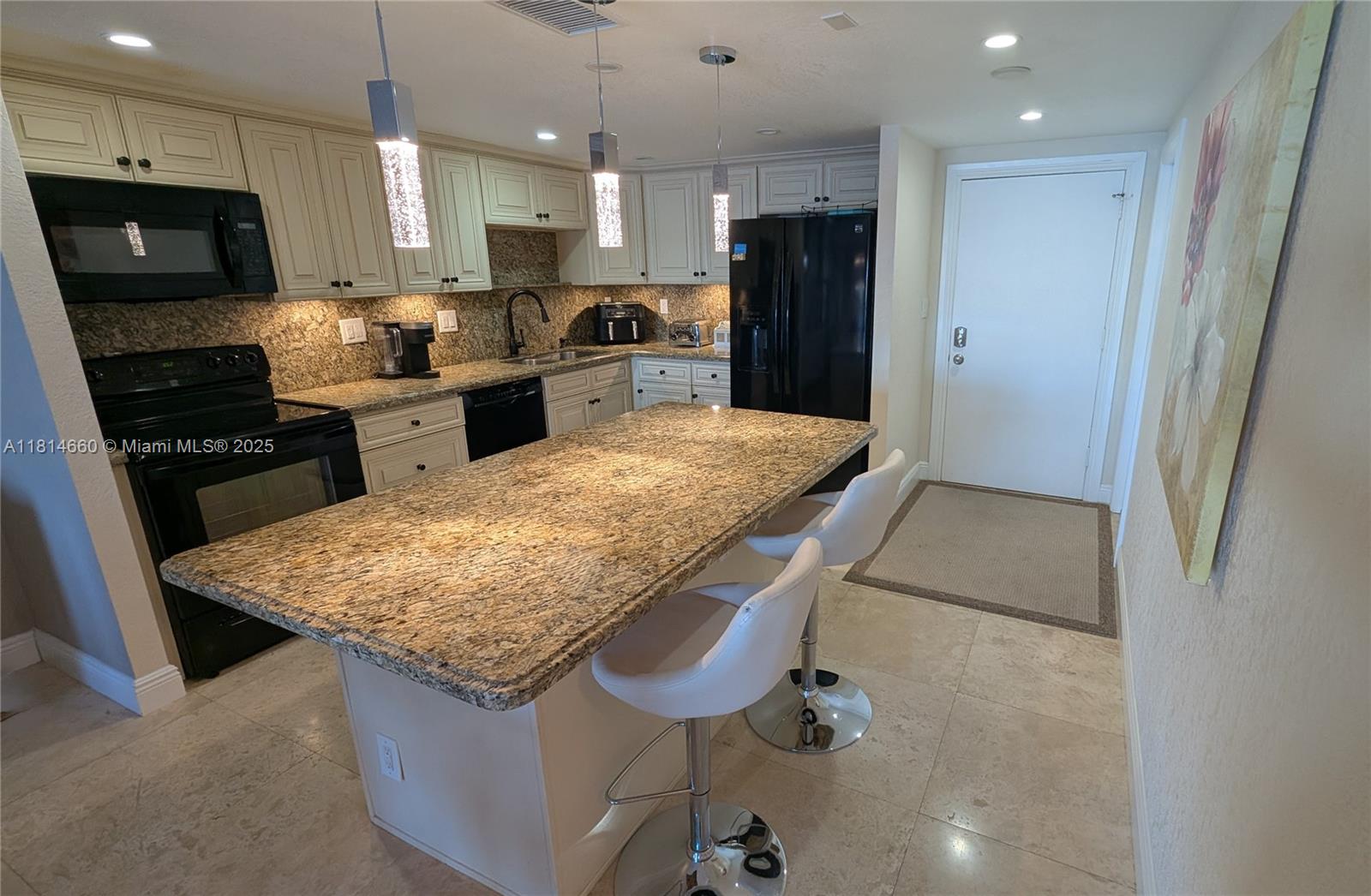 PARK LAYNE TOWERS CONDO - Residential