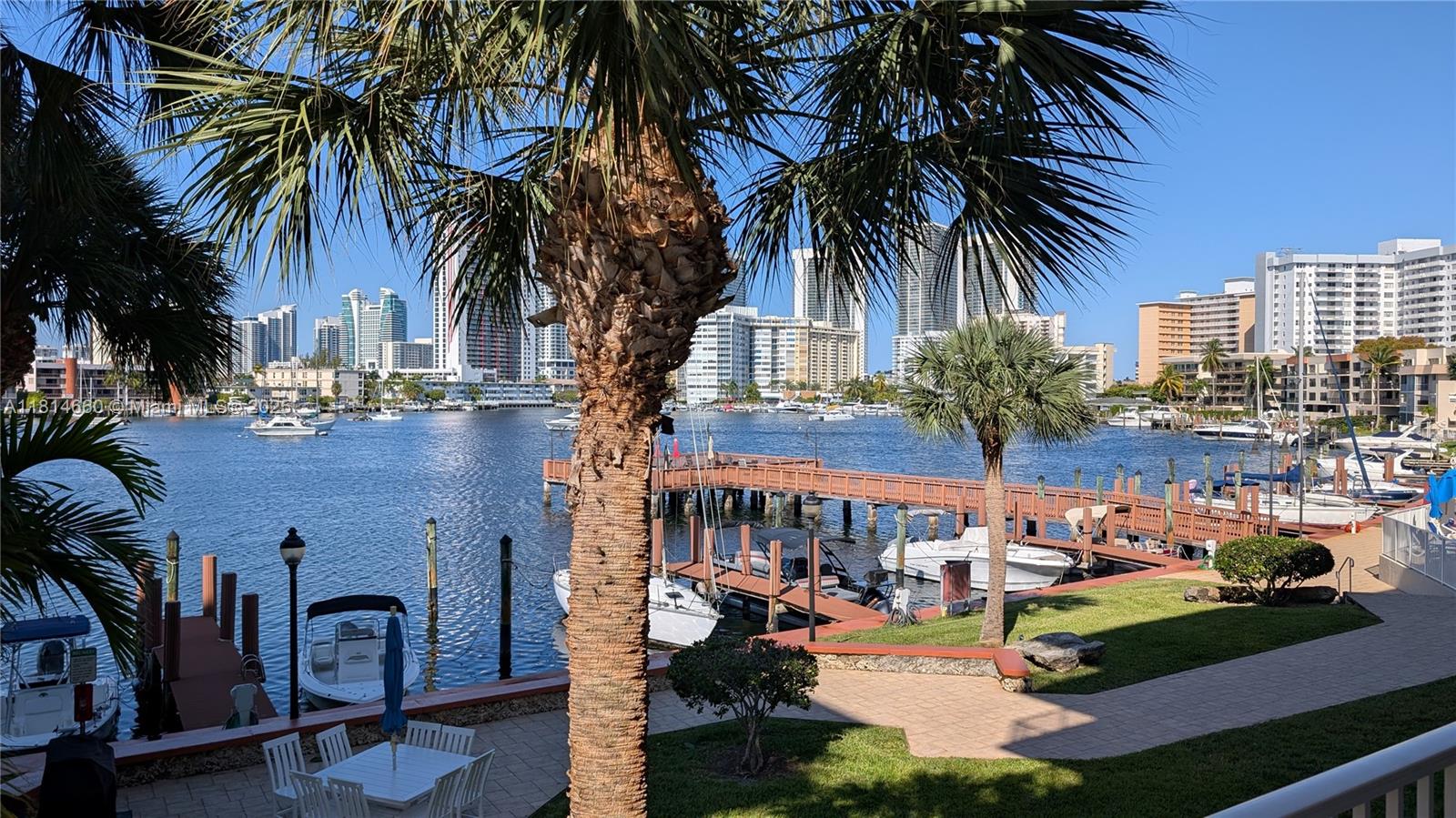 PARK LAYNE TOWERS CONDO - Residential