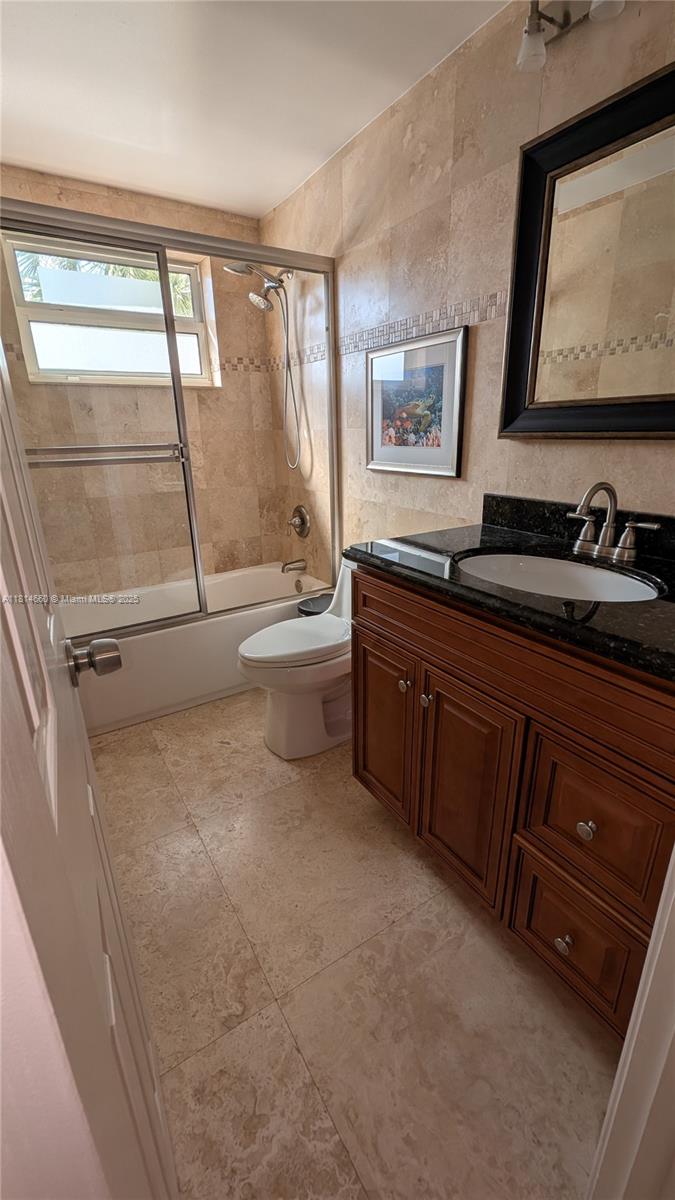 PARK LAYNE TOWERS CONDO - Residential