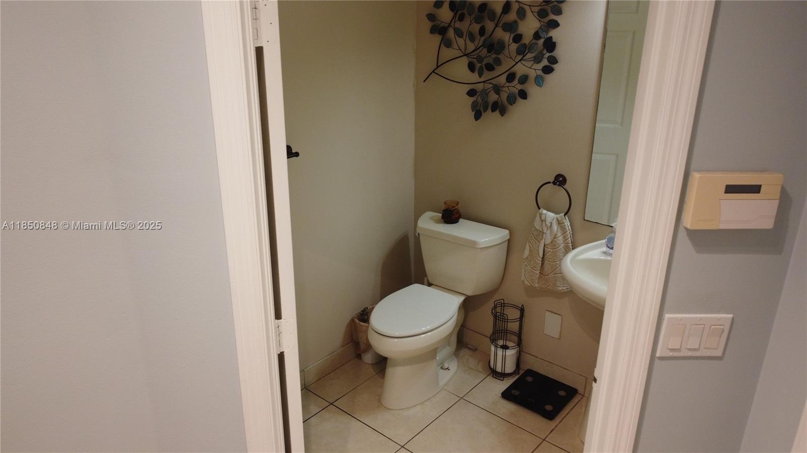 LANTERN KEY - Residential