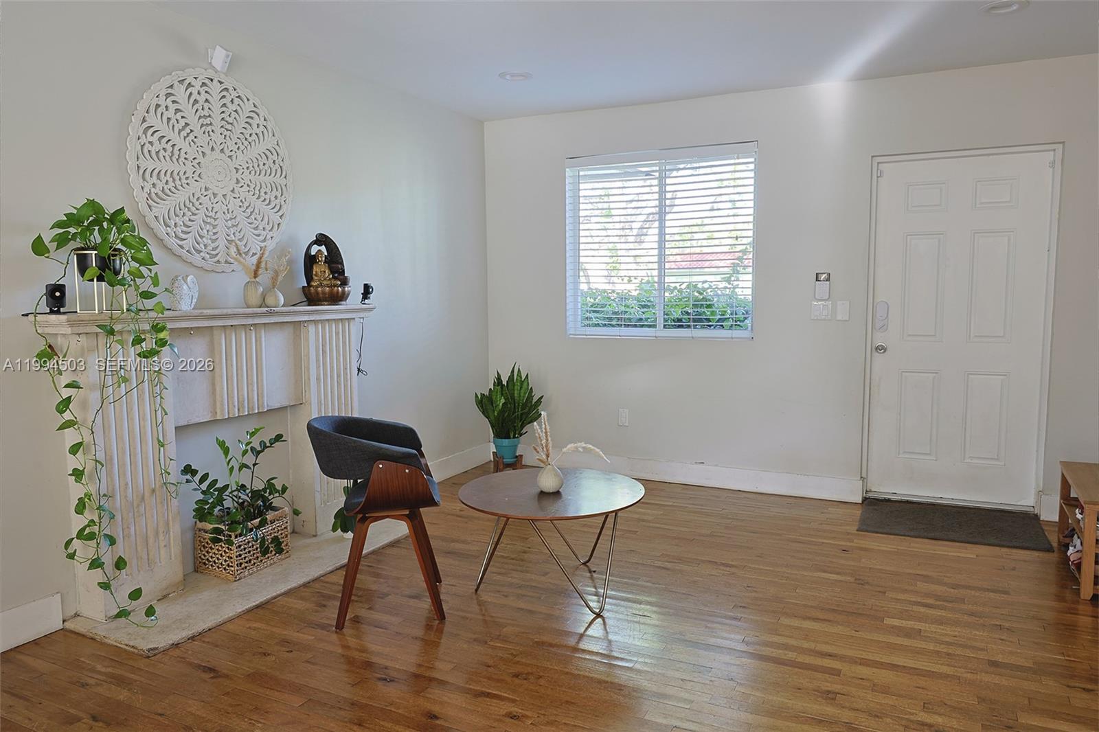 SHORELAND HEIGHTS - Residential