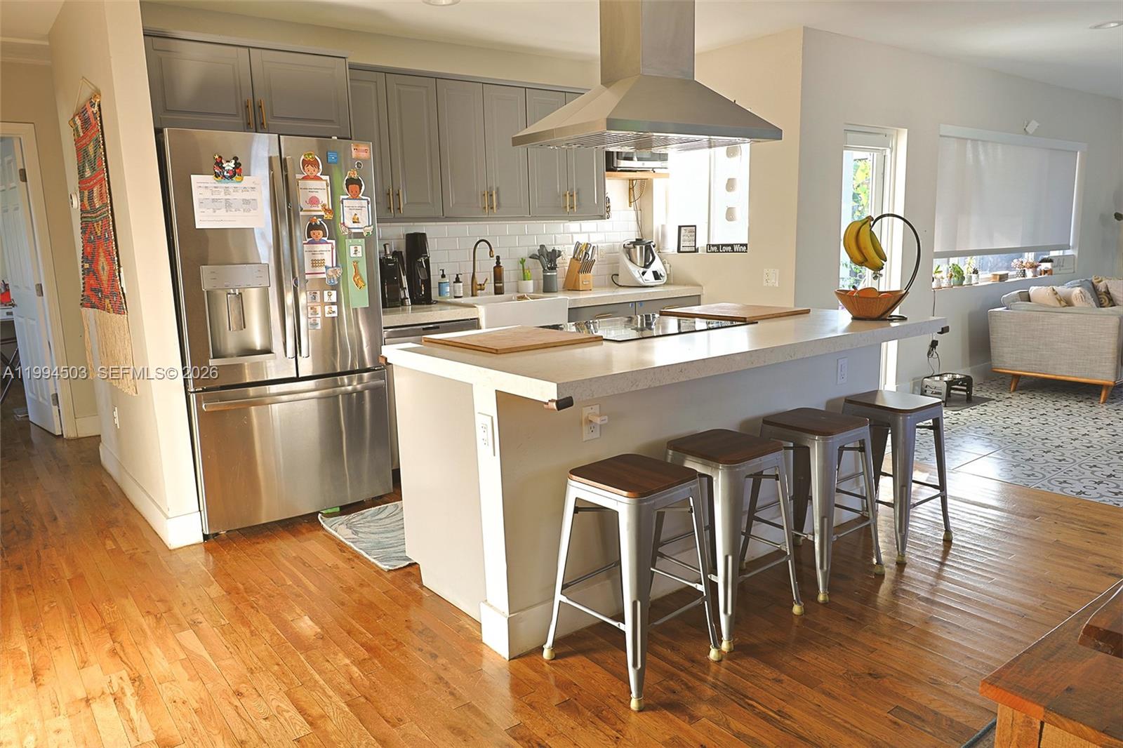 SHORELAND HEIGHTS - Residential