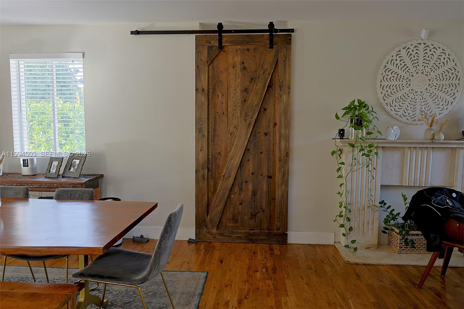 SHORELAND HEIGHTS - Residential