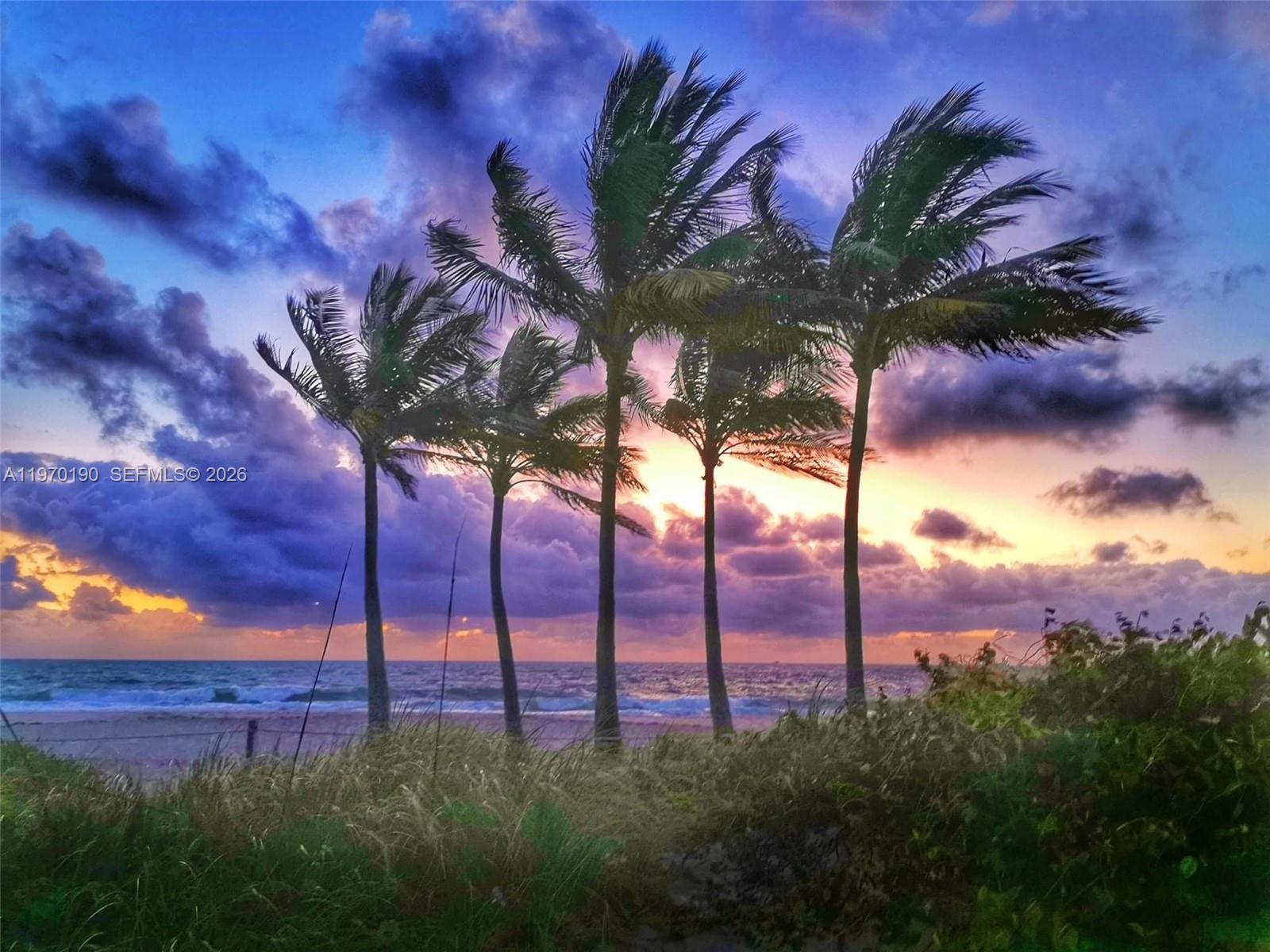 GALLEON CONDO - Residential