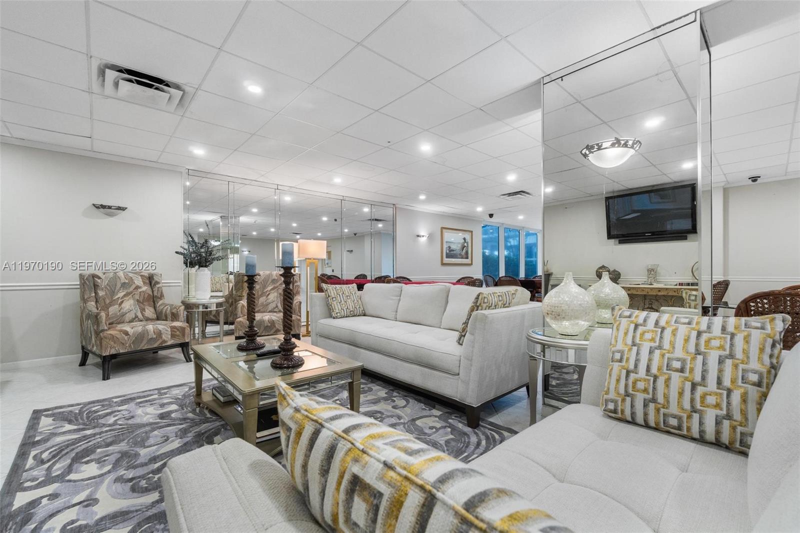 GALLEON CONDO - Residential