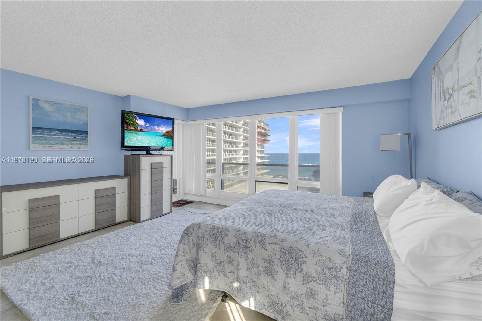 GALLEON CONDO - Residential