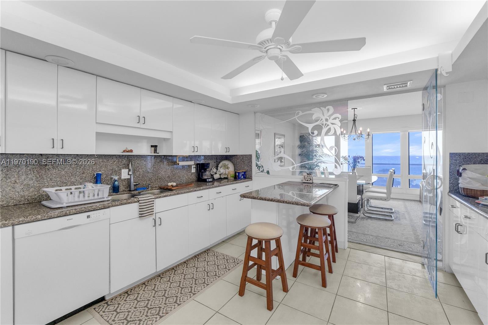 GALLEON CONDO - Residential