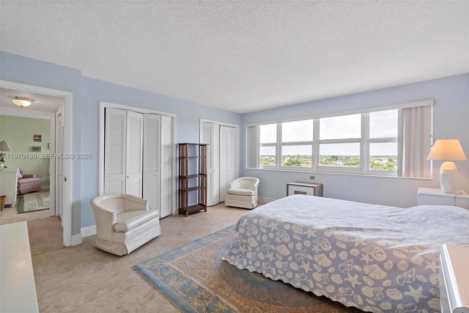 GALLEON CONDO - Residential