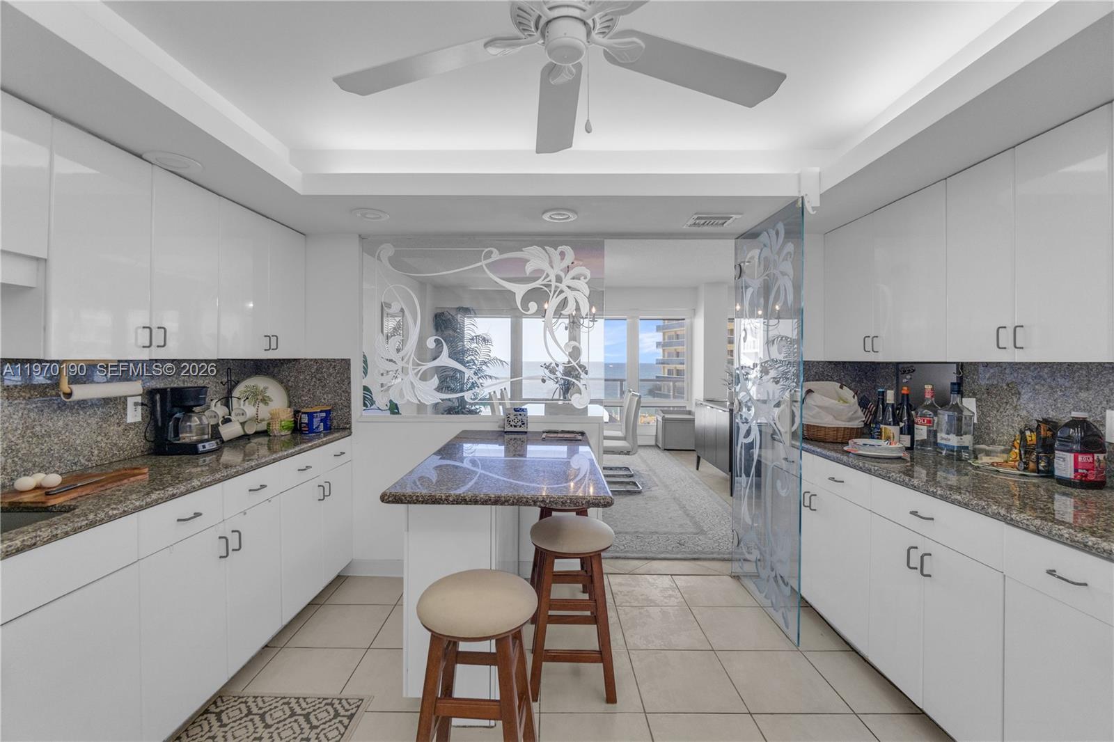 GALLEON CONDO - Residential