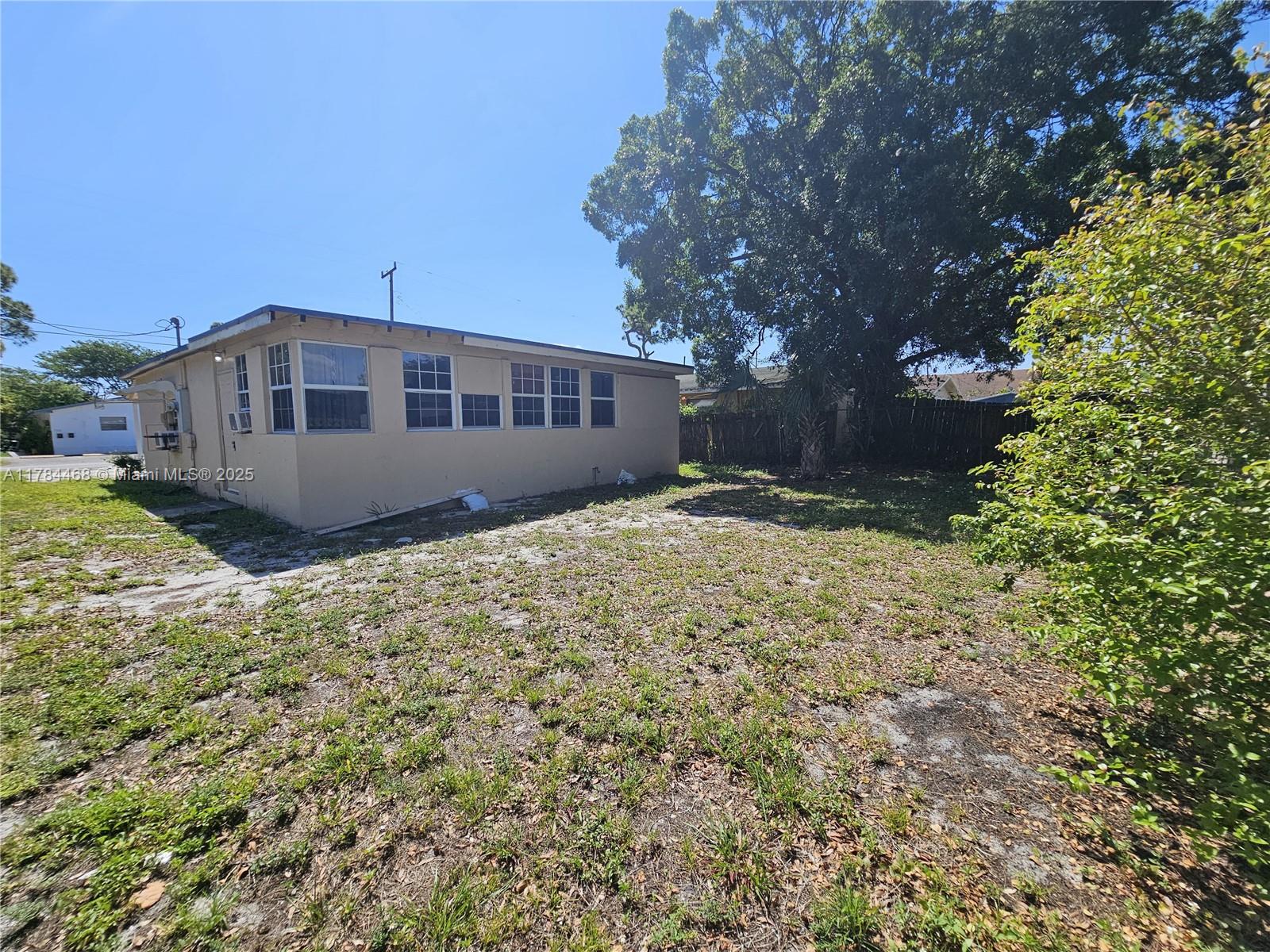 CARVER PARK - Residential