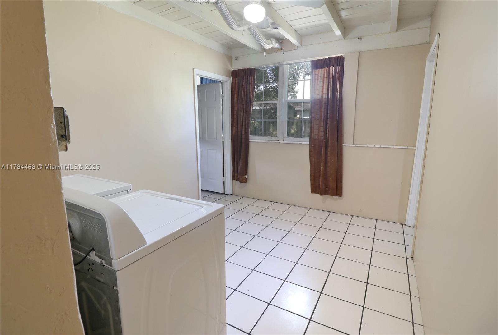 CARVER PARK - Residential