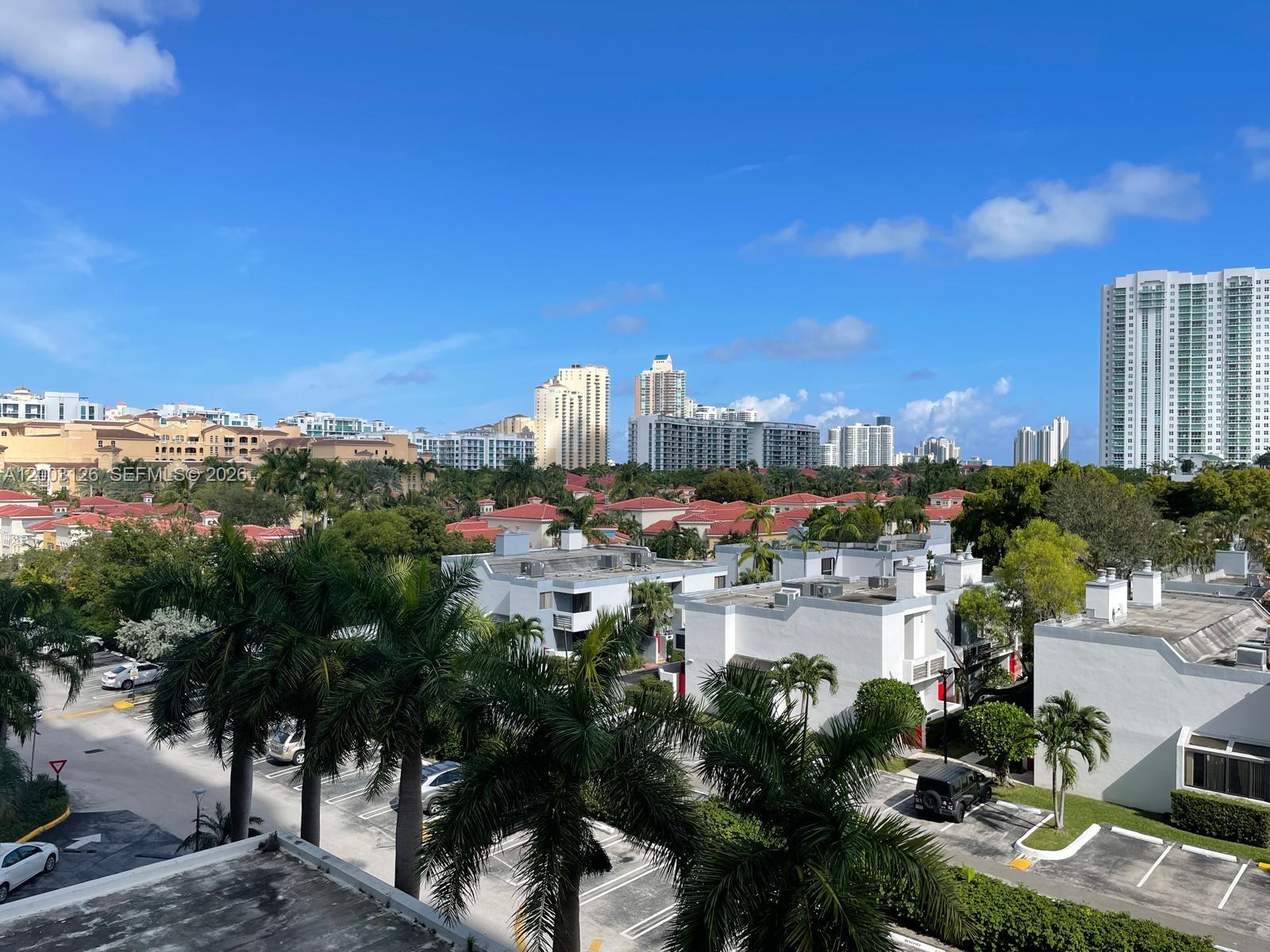 ADMIRALS PORT CONDO WEST - Residential