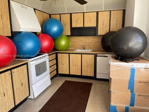 Photo of 2851 NE 183rd St #509E, Aventura, FL 33160 (MLS # A12003126)