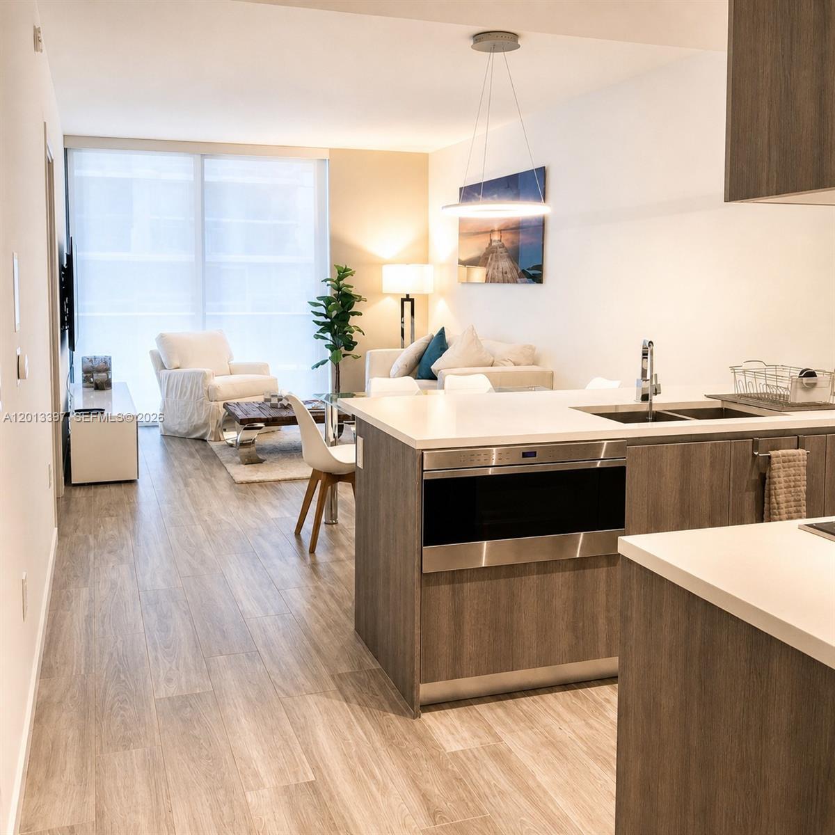 801 SMA RESIDENCES CONDO - Residential Lease