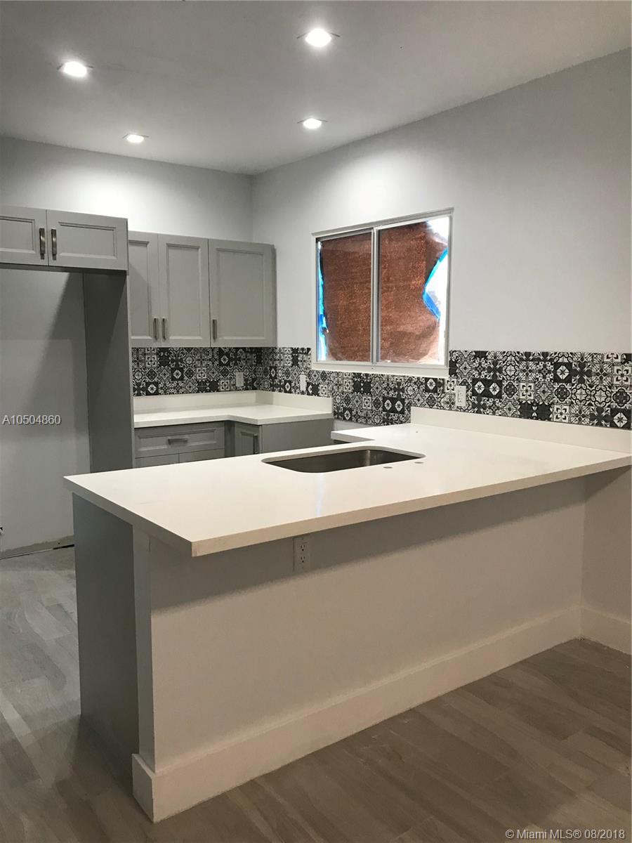 BLVD PARK - Residential Lease