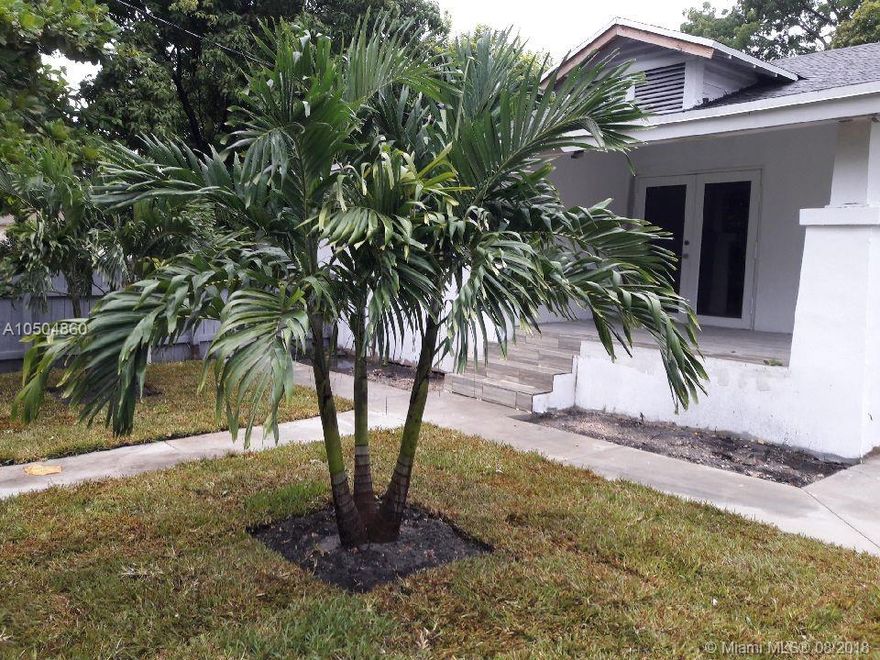 Lease this 3 bed 3 full bath  single family home with ample room on the East side to fit a vehicle or boat. Located minutes from Wynwood, Midtown, Edgewater, Design District, Health District, major highway hubs like 112, I-95 and short distance to Biscayne BLVD aka US-1. Property has been remodeled throughout, a true must see. Owner looking to secure qualified long term tenant(s). No undergrad students. Contact us for a private tour before this one goes pending rent. Property NOT listed for sale with no plans to do so for the foresseable future.