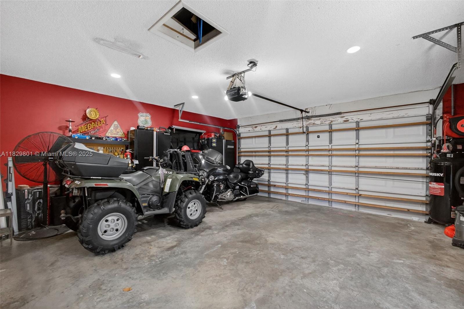 HARTFORD PLACE - Residential