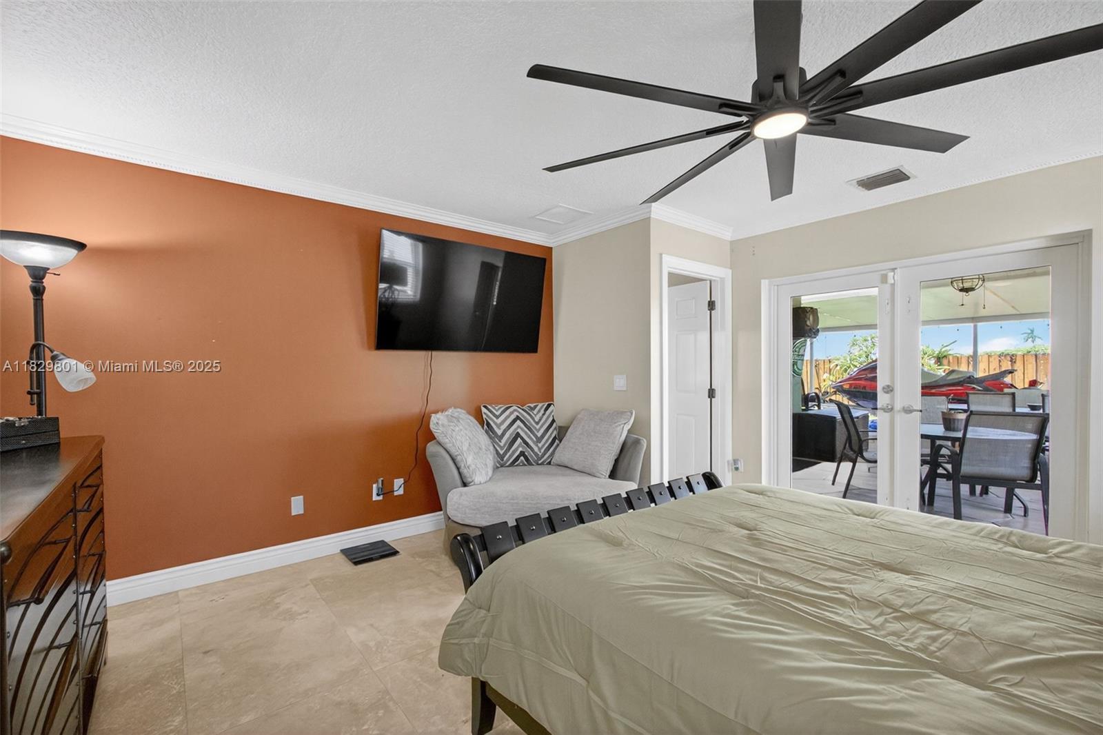 HARTFORD PLACE - Residential