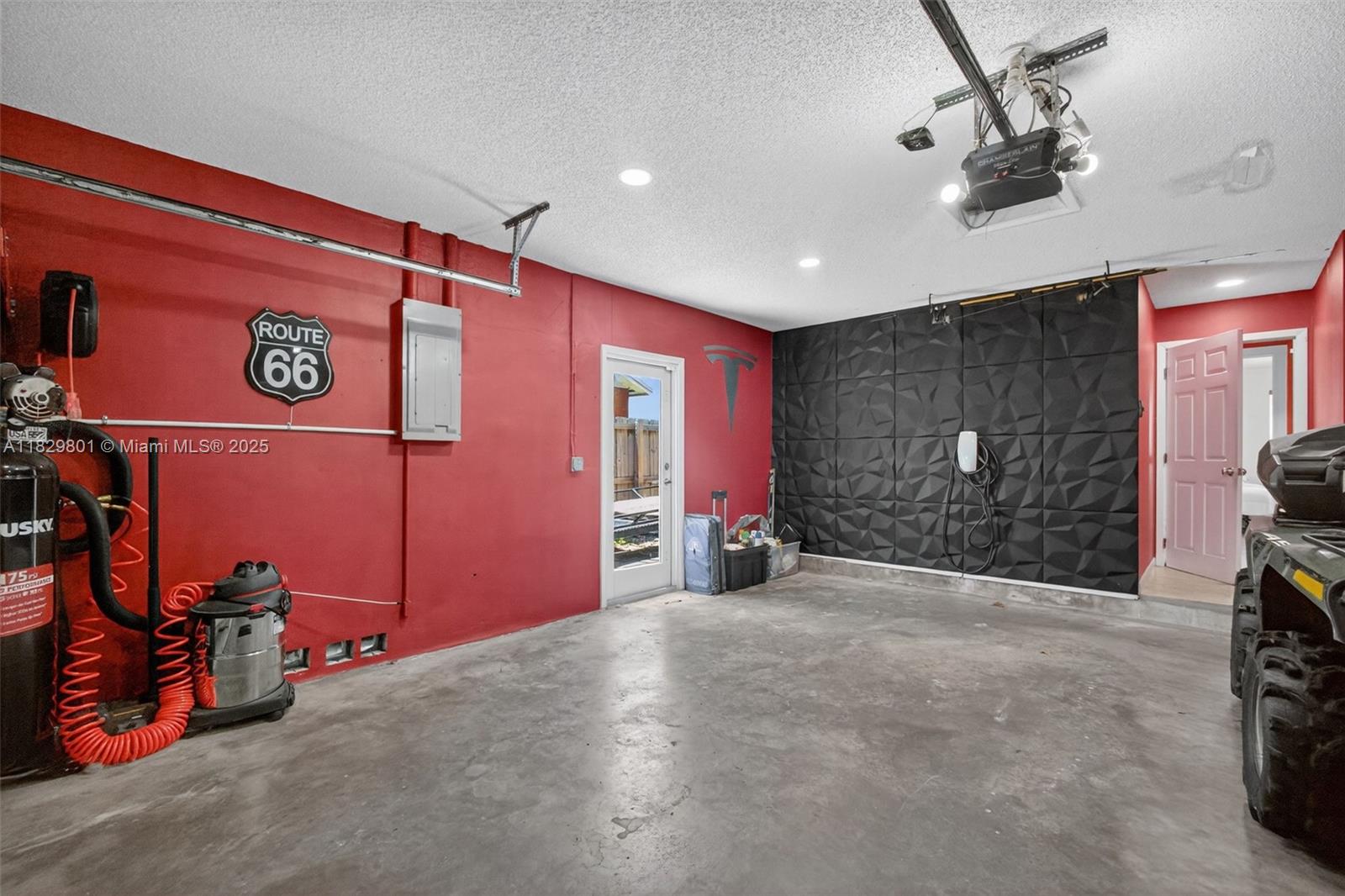 HARTFORD PLACE - Residential