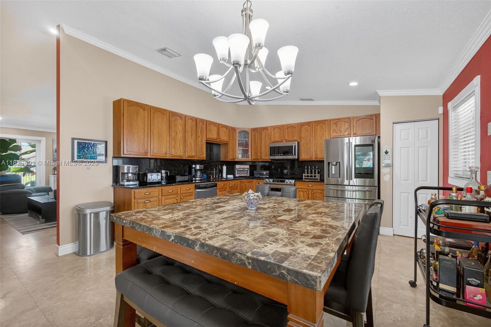 HARTFORD PLACE - Residential