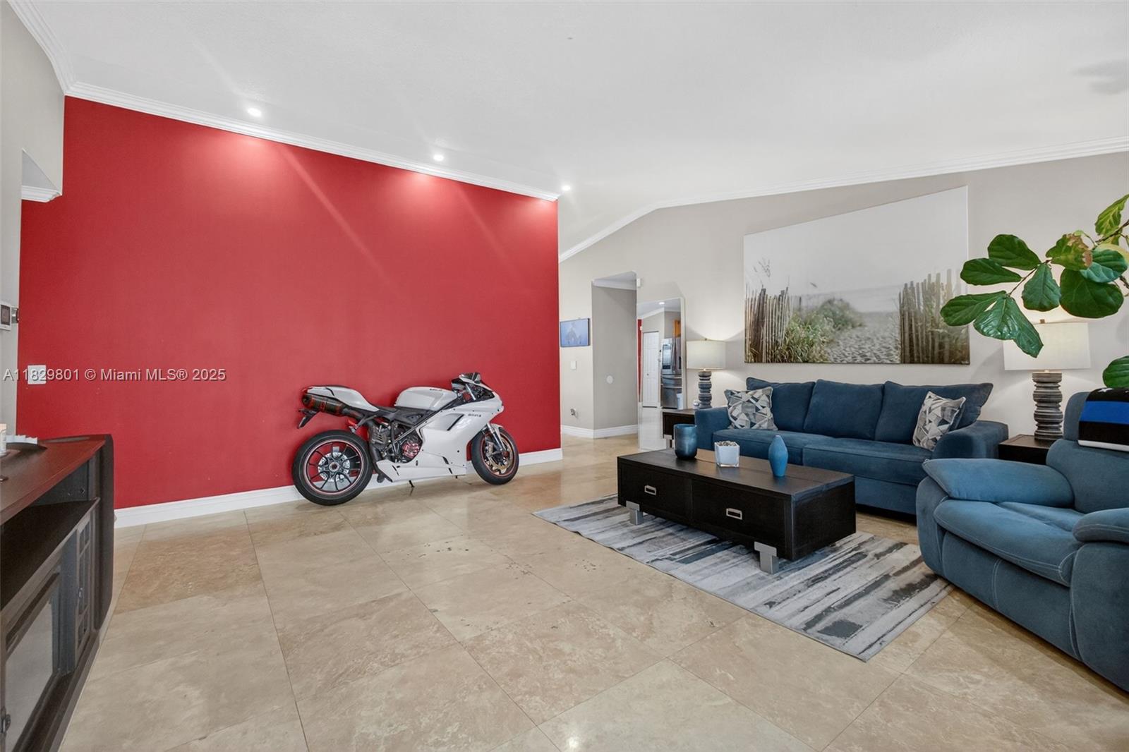 HARTFORD PLACE - Residential