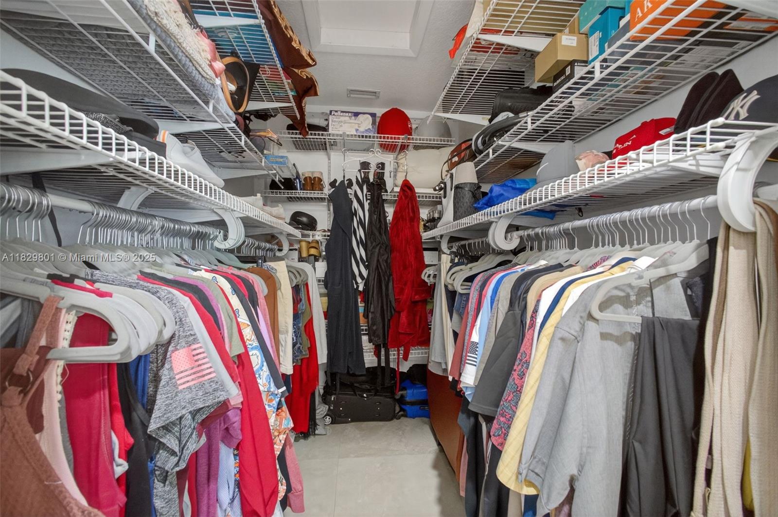 HARTFORD PLACE - Residential