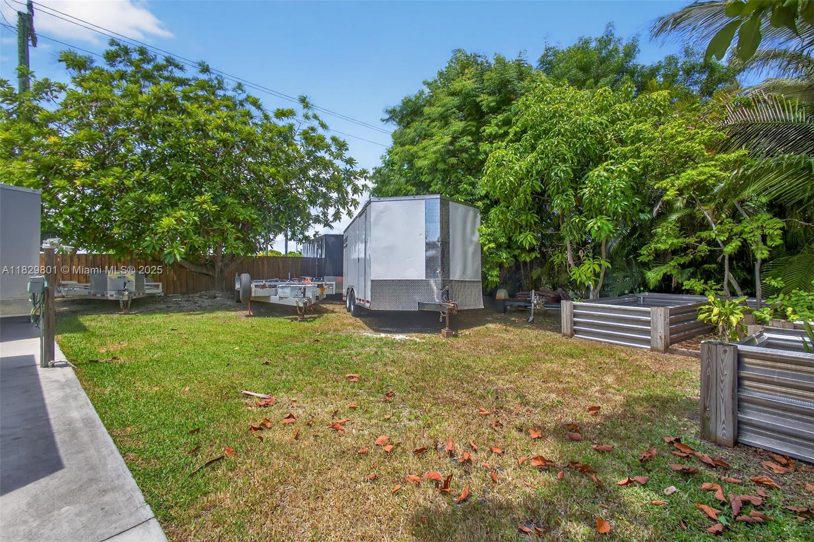 HARTFORD PLACE - Residential