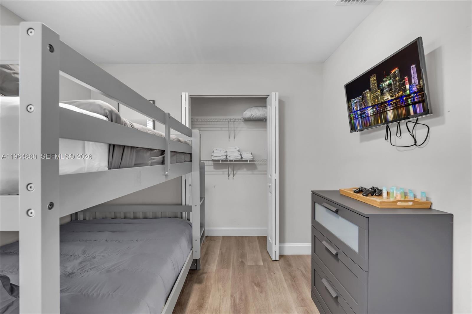 NORTH LAUDERDALE - Residential