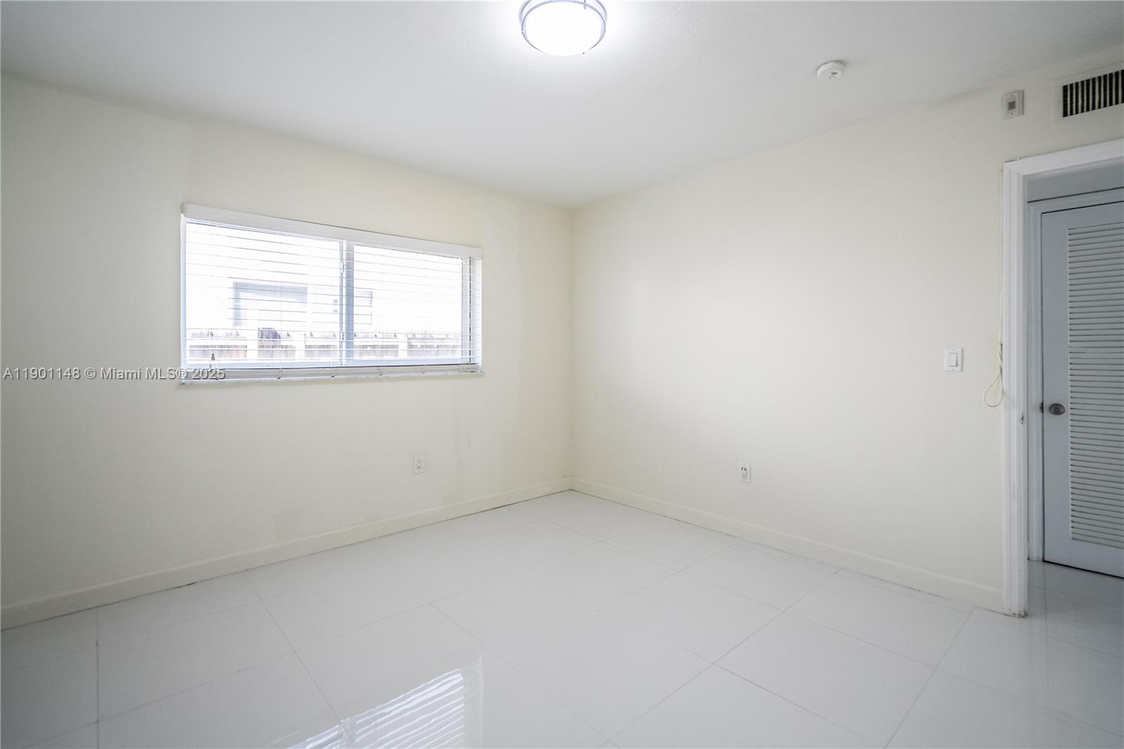 ISLE OF NORMANDY MIAMI VI - Residential Lease