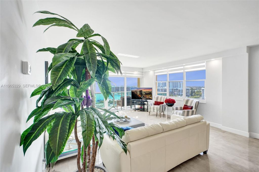 Photo of 2501 S Ocean Dr #1235, Hollywood, FL 33019 (MLS # A11965329)