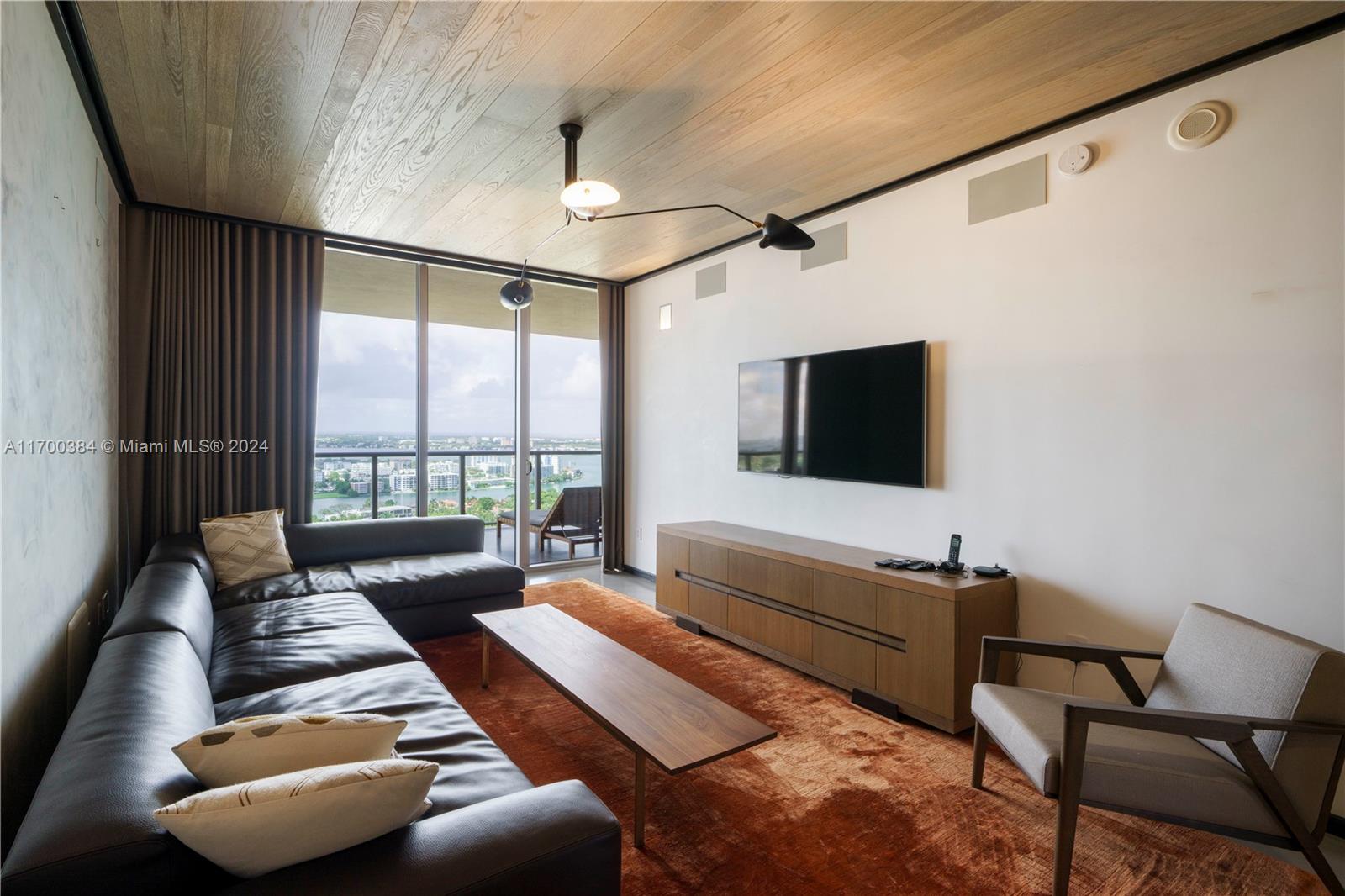 BAL HARBOUR NORTH SOUTH C - Residential