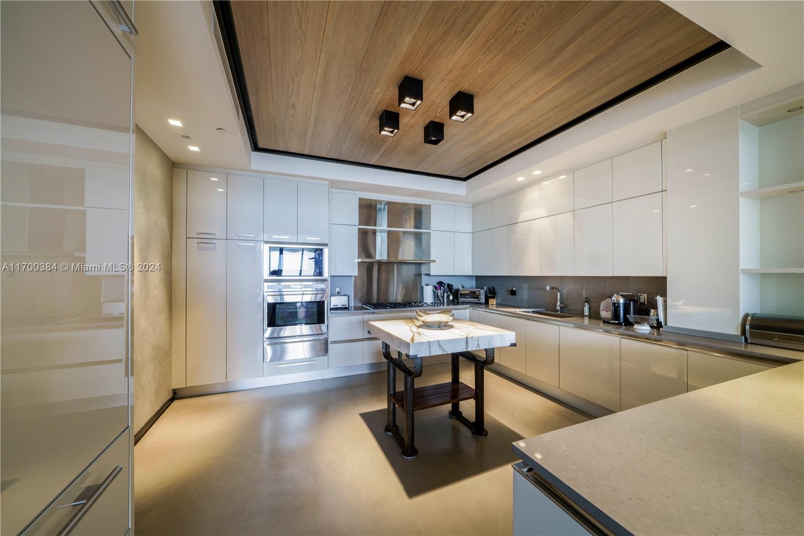 BAL HARBOUR NORTH SOUTH C - Residential