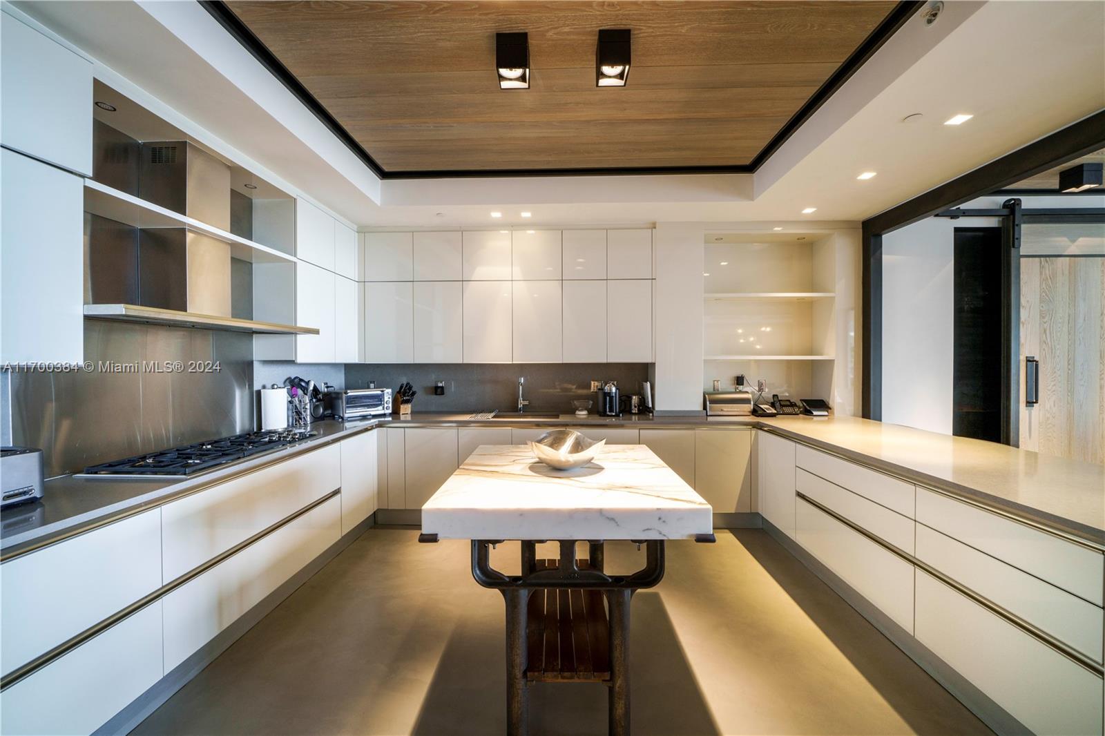 BAL HARBOUR NORTH SOUTH C - Residential