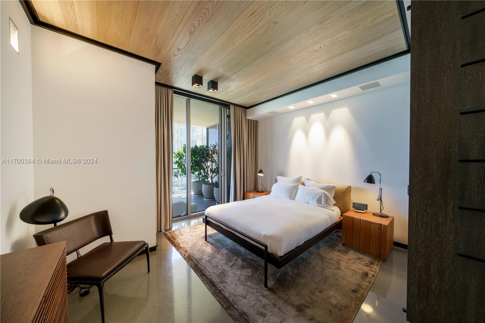 BAL HARBOUR NORTH SOUTH C - Residential