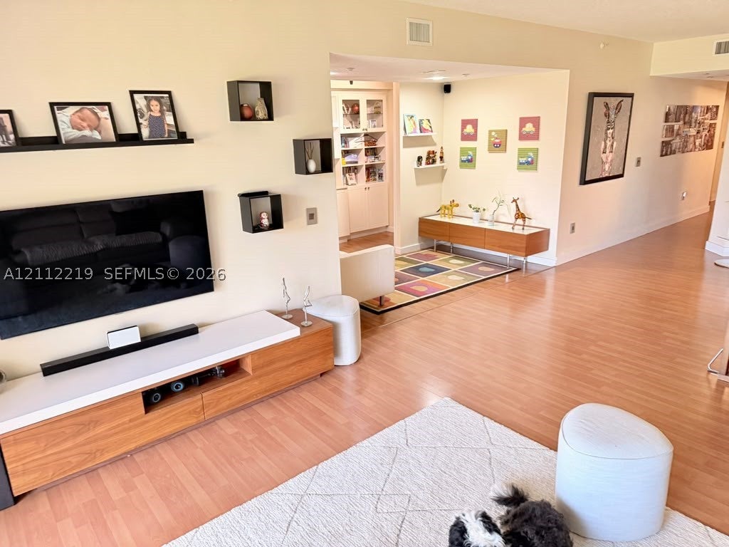 10730 NW 66th St