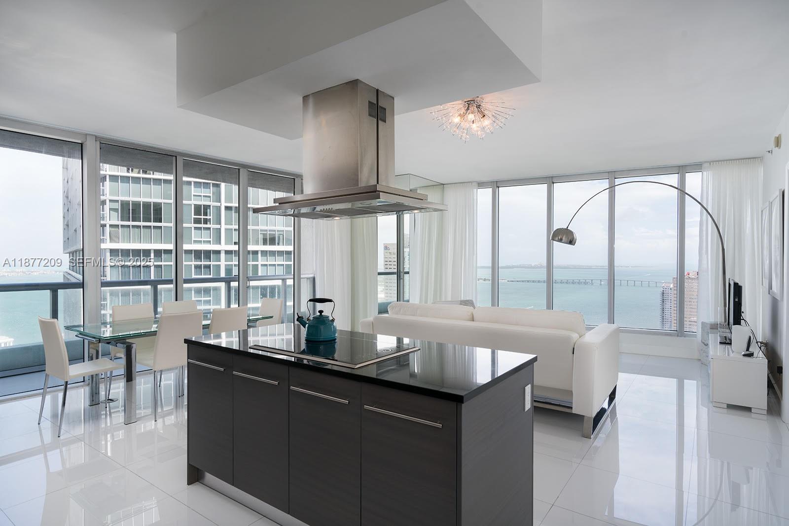 ICON BRICKELL CONDO NO 3 - Residential