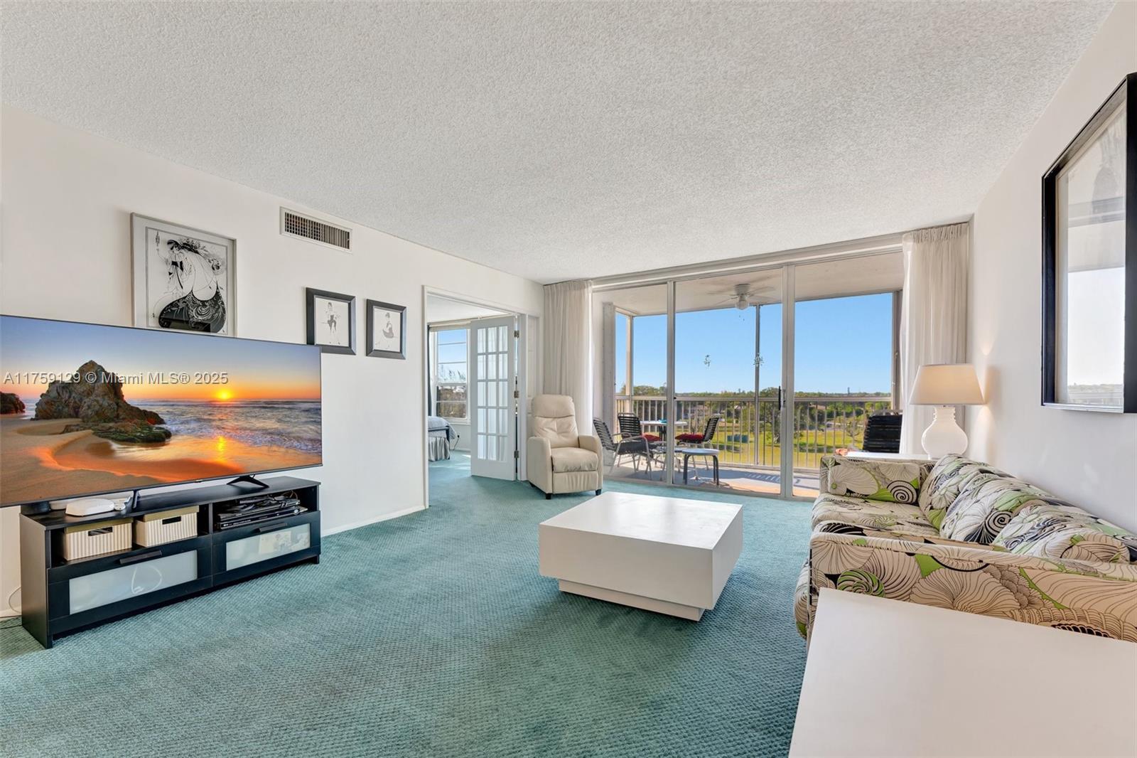 NO 51 PALM-AIRE COUNTRY C - Residential