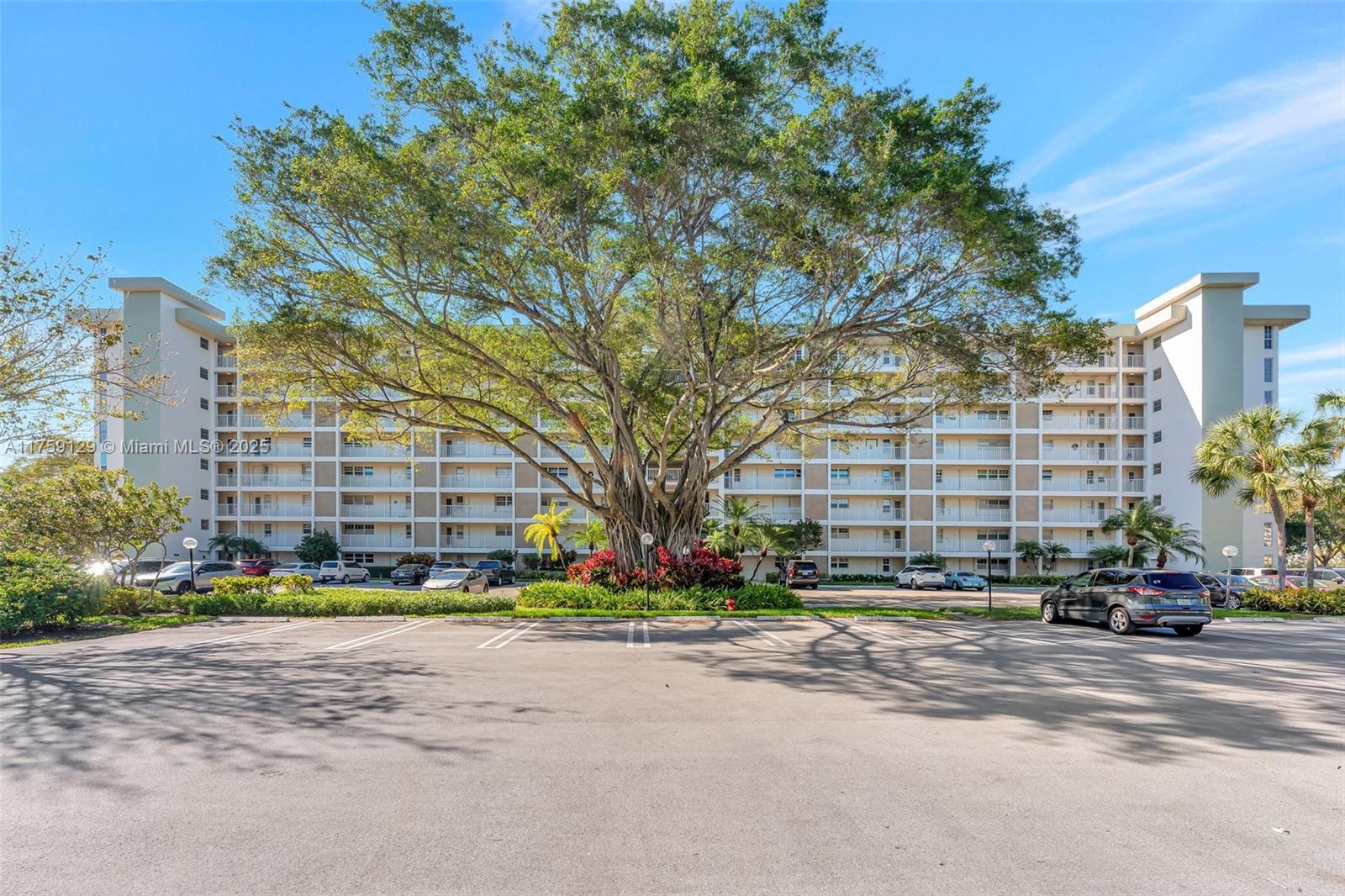 NO 51 PALM-AIRE COUNTRY C - Residential