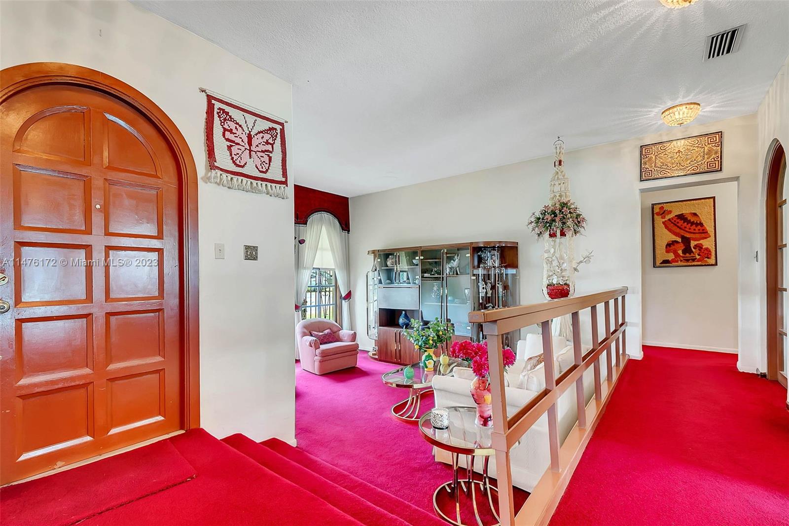 Palmetto Bay, Florida 33176, United States, 3 Bedrooms Bedrooms, ,2 BathroomsBathrooms,Residential,Active,69301