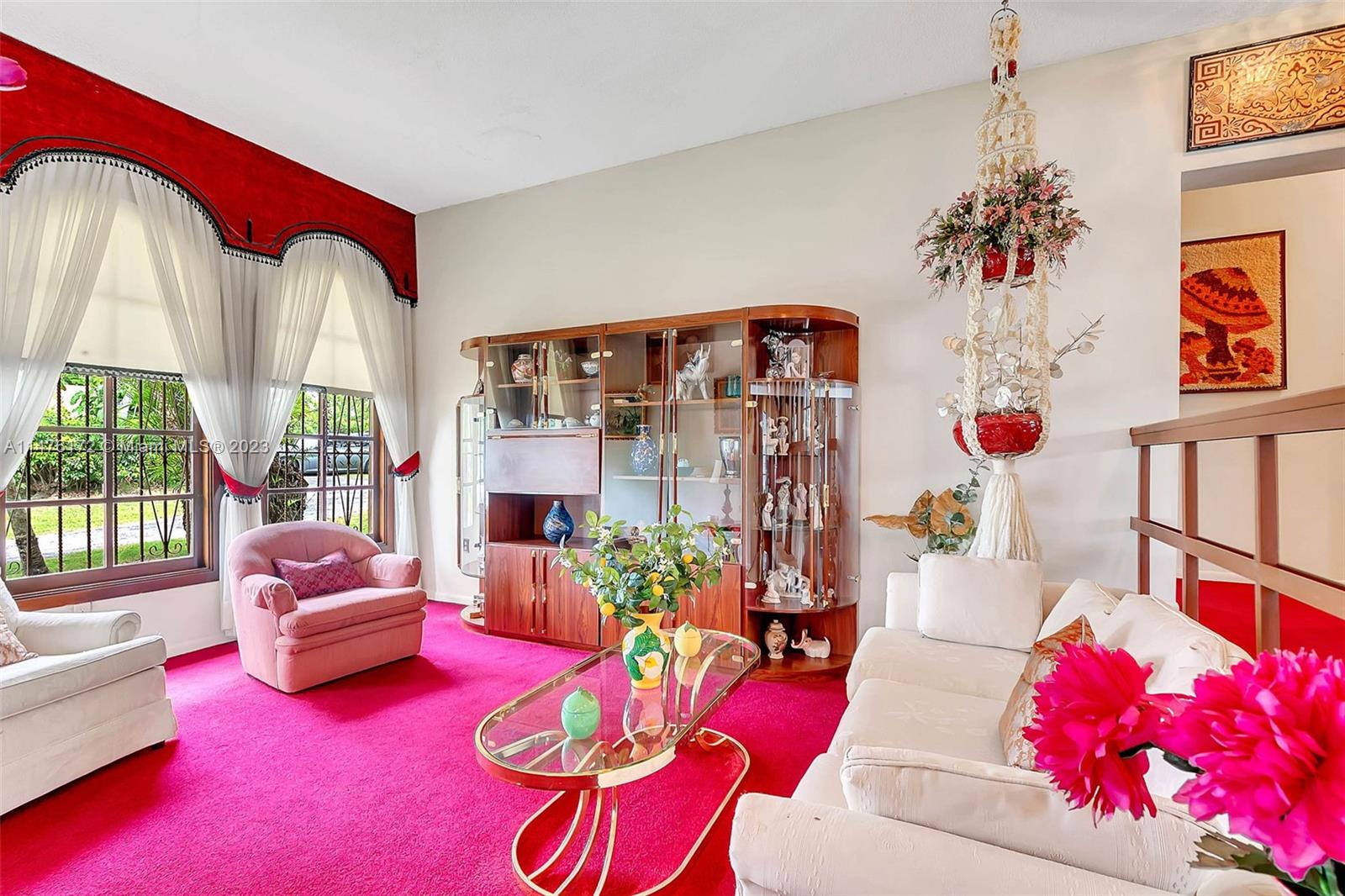 Palmetto Bay, Florida 33176, United States, 3 Bedrooms Bedrooms, ,2 BathroomsBathrooms,Residential,Active,69301