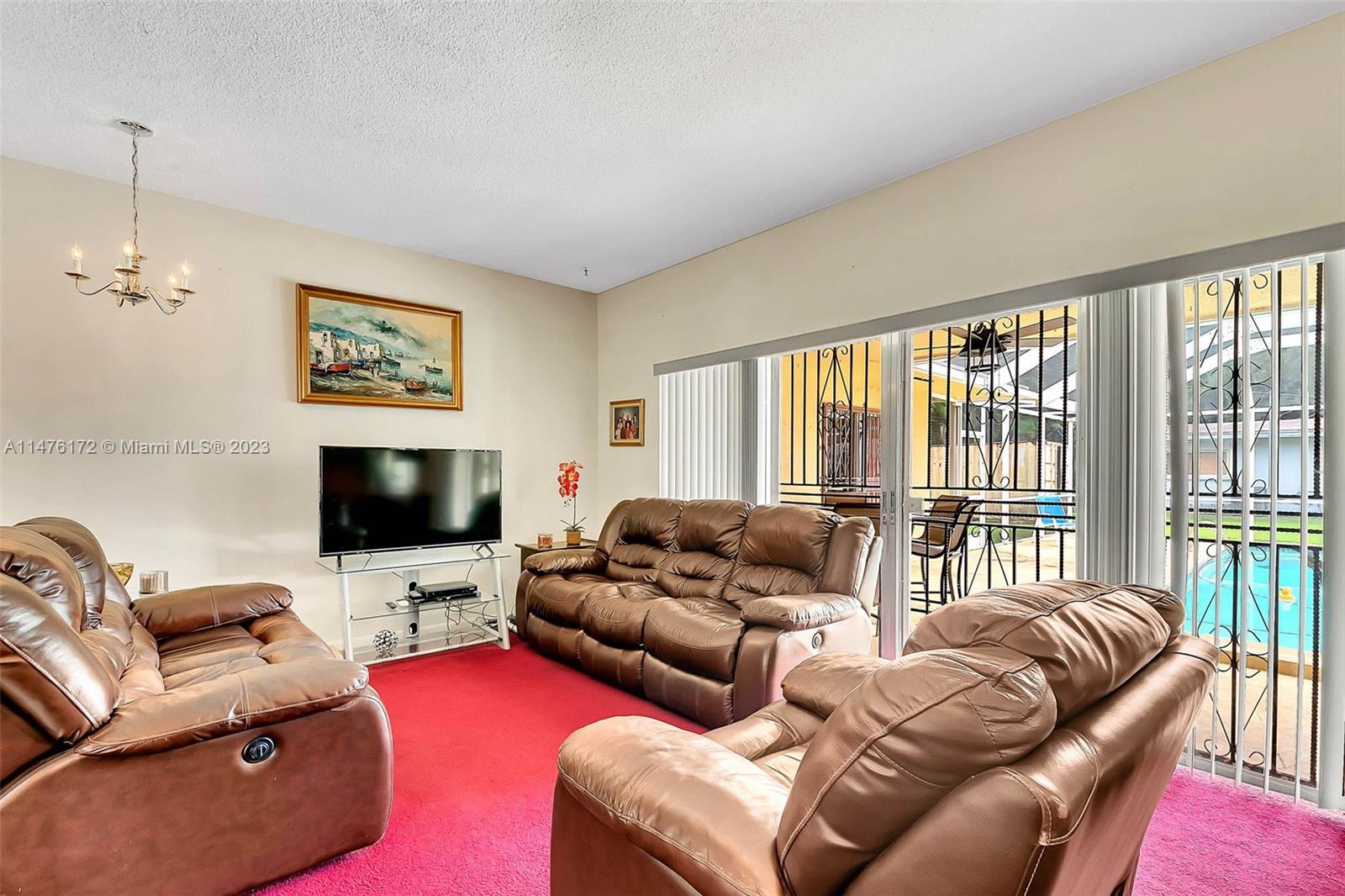 Palmetto Bay, Florida 33176, United States, 3 Bedrooms Bedrooms, ,2 BathroomsBathrooms,Residential,Active,69301