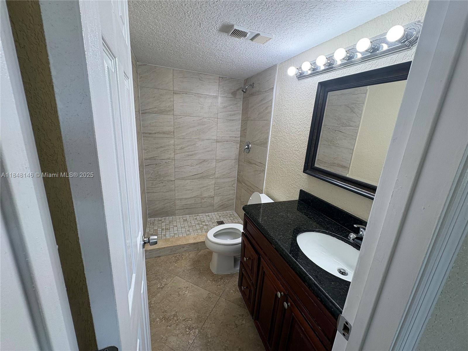 WELLEBY UNIT SIX - Residential