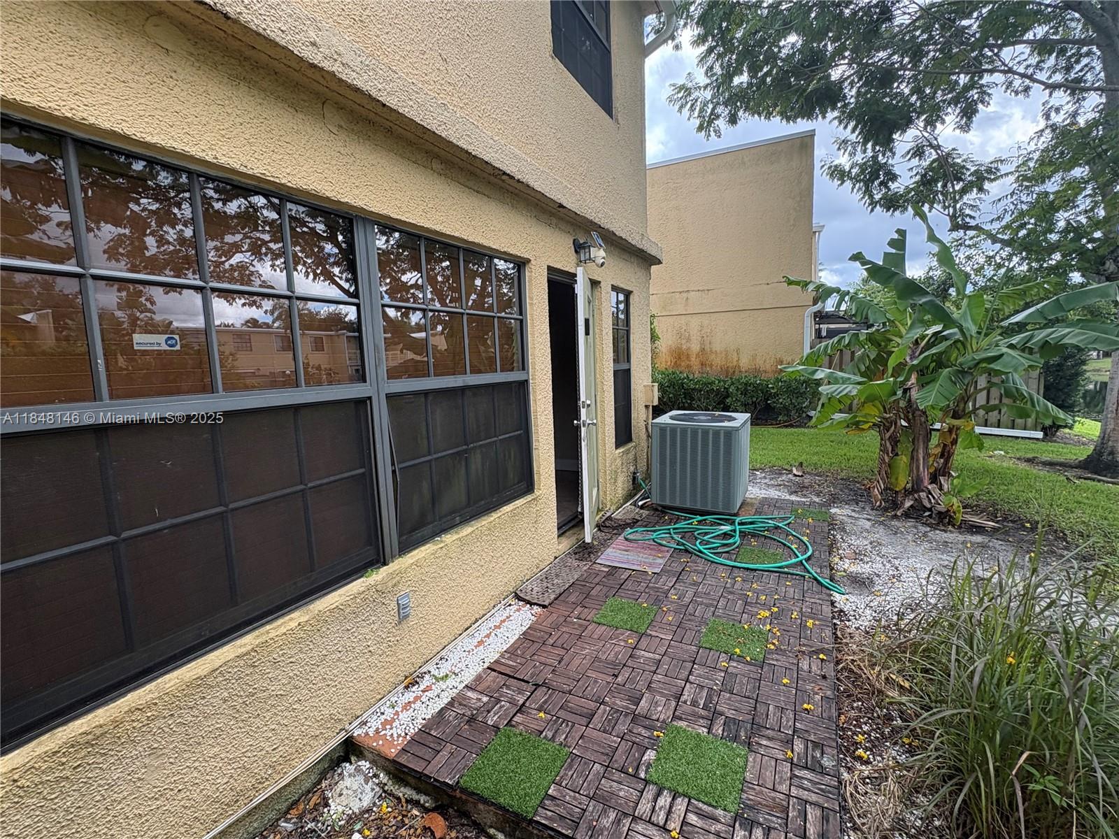 WELLEBY UNIT SIX - Residential