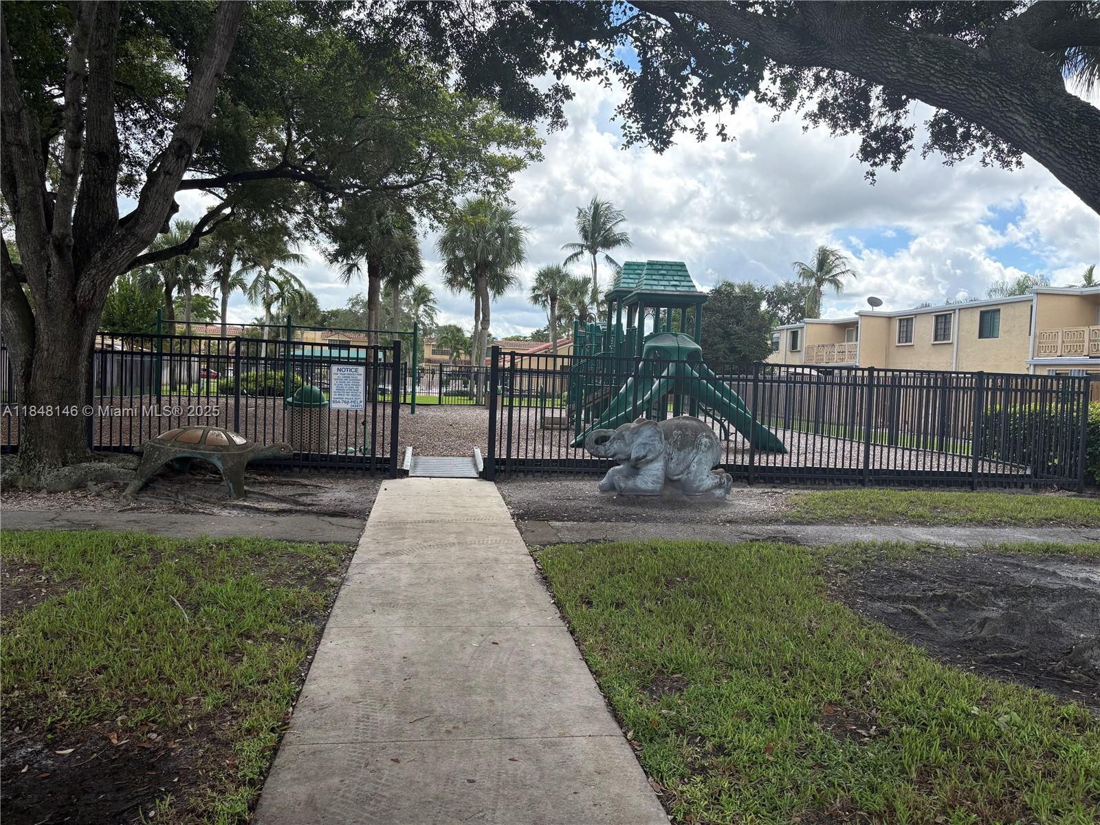 WELLEBY UNIT SIX - Residential