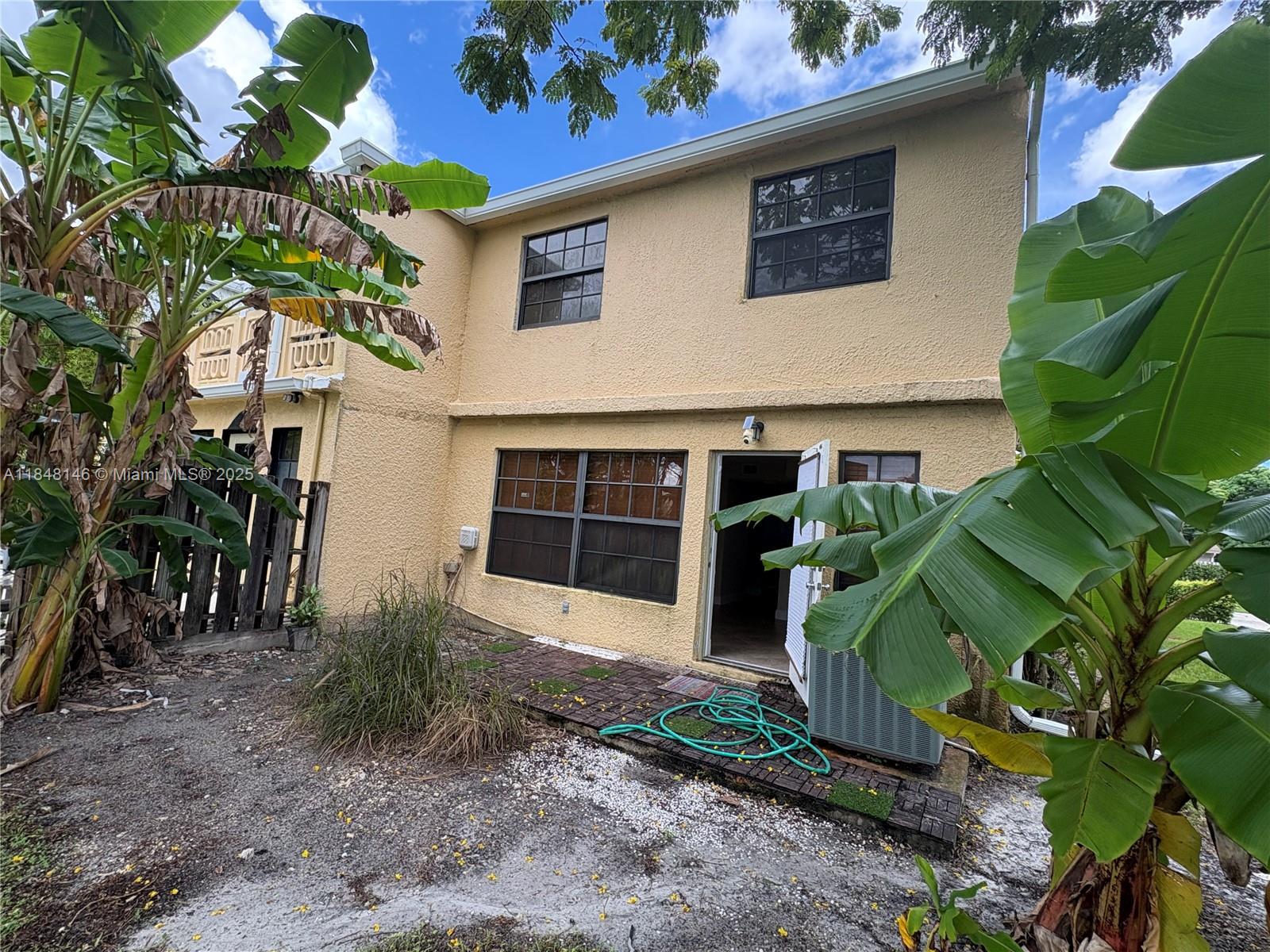 WELLEBY UNIT SIX - Residential