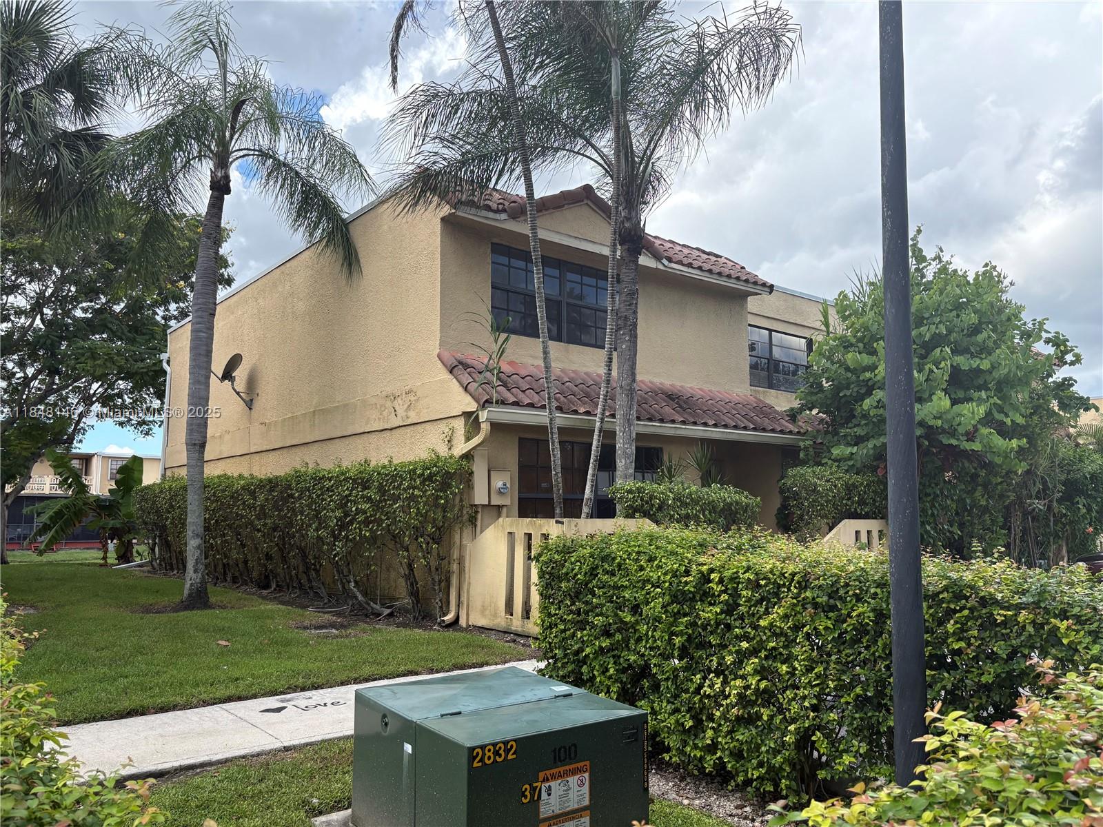 WELLEBY UNIT SIX - Residential