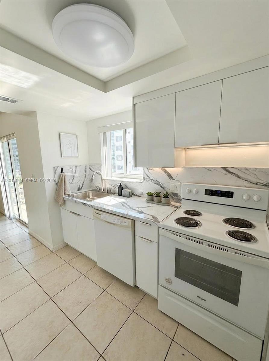 RIVER RUN SOUTH CONDO - Residential Lease