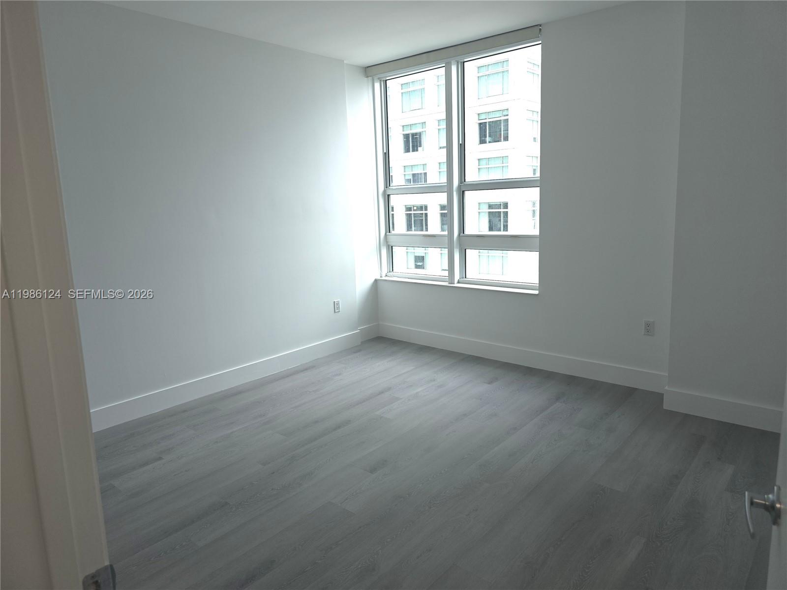 THE PLAZA 851 BRICKELL CO - Residential Lease