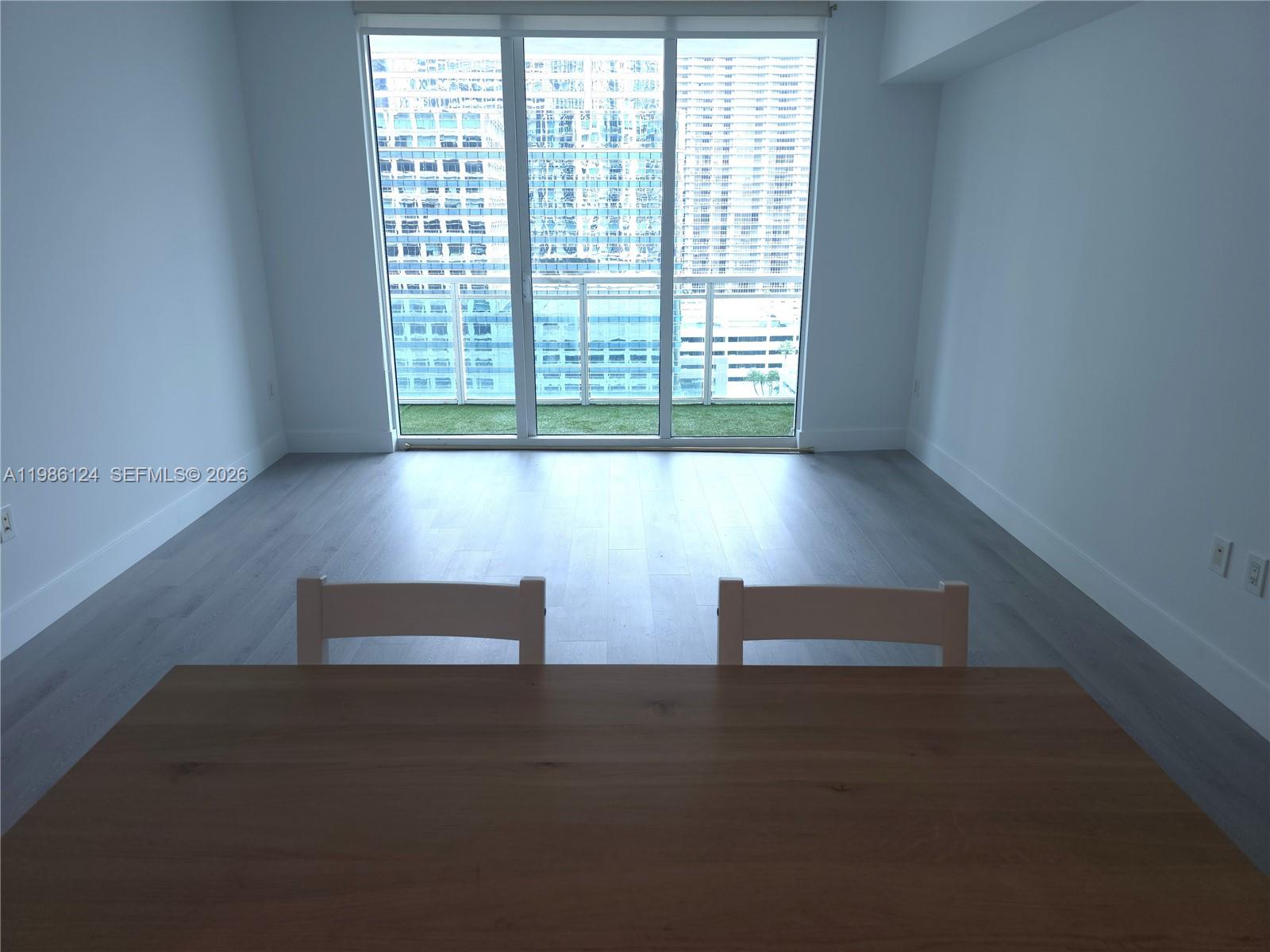 THE PLAZA 851 BRICKELL CO - Residential Lease